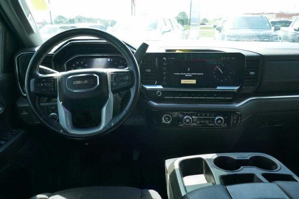 used 2022 GMC Sierra 1500 car, priced at $36,495