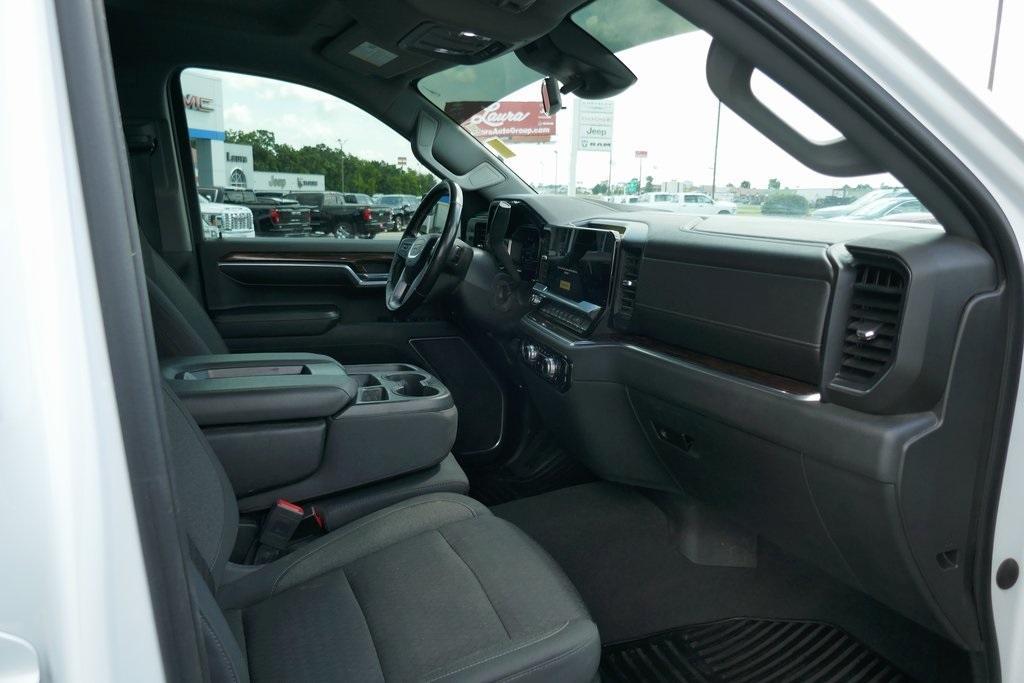 used 2022 GMC Sierra 1500 car, priced at $36,495