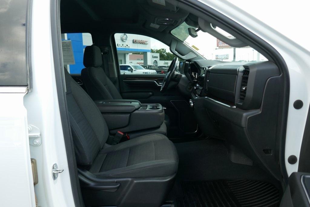 used 2022 GMC Sierra 1500 car, priced at $36,495