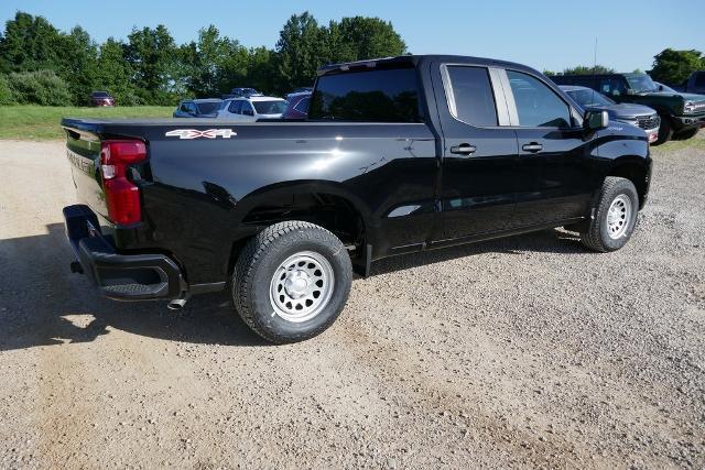 new 2025 Chevrolet Silverado 1500 car, priced at $39,137