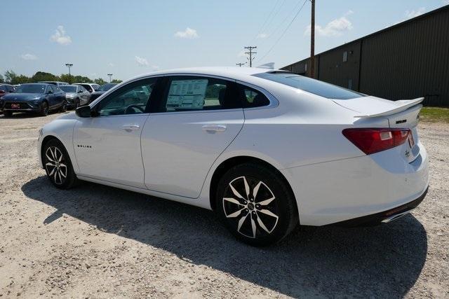 new 2025 Chevrolet Malibu car