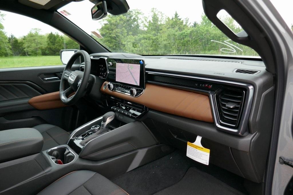 new 2025 GMC Canyon car, priced at $44,811