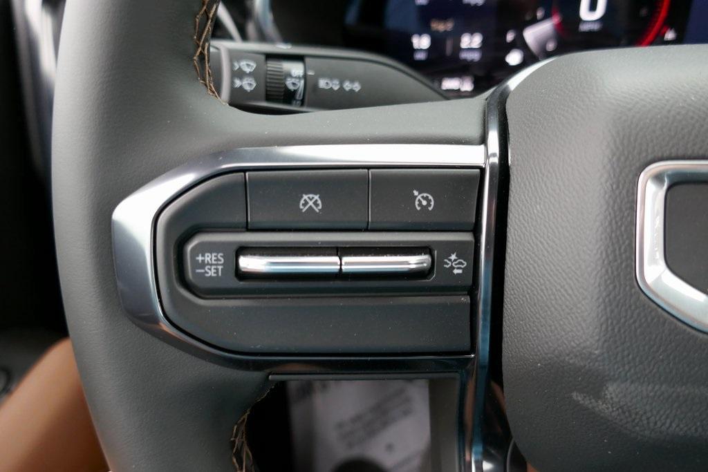 new 2025 GMC Canyon car, priced at $44,811