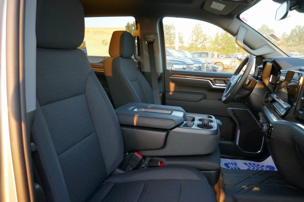 new 2026 Chevrolet Silverado 1500 car, priced at $42,542