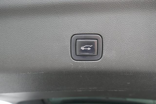 used 2022 Chevrolet Tahoe car, priced at $34,995