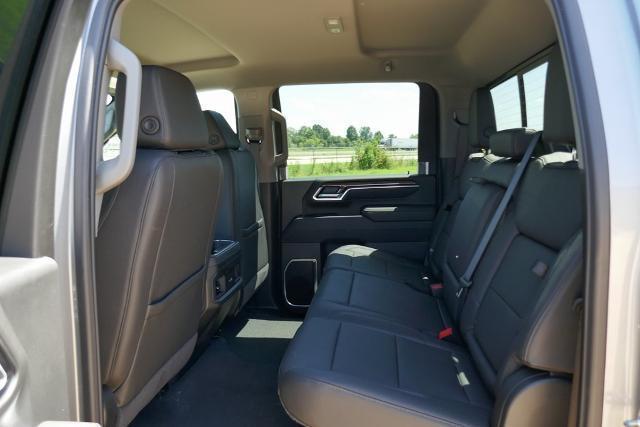 new 2025 Chevrolet Silverado 2500 car, priced at $71,376