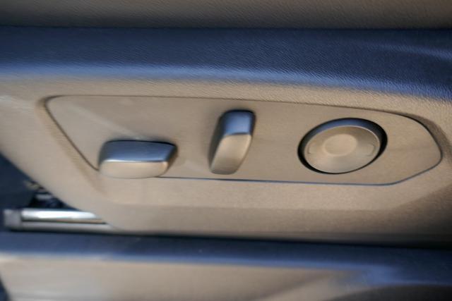 new 2025 Chevrolet Silverado 2500 car, priced at $71,376