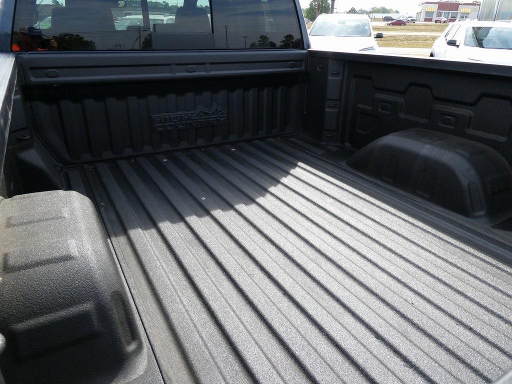 used 2022 Chevrolet Silverado 1500 car, priced at $47,995