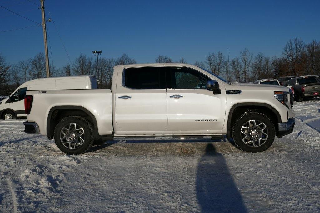 new 2025 GMC Sierra 1500 car, priced at $56,301