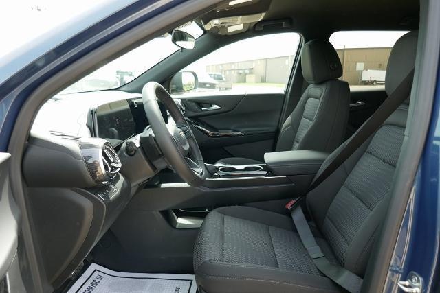 new 2025 Chevrolet Equinox car, priced at $27,607