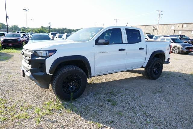 new 2025 Chevrolet Colorado car, priced at $37,209