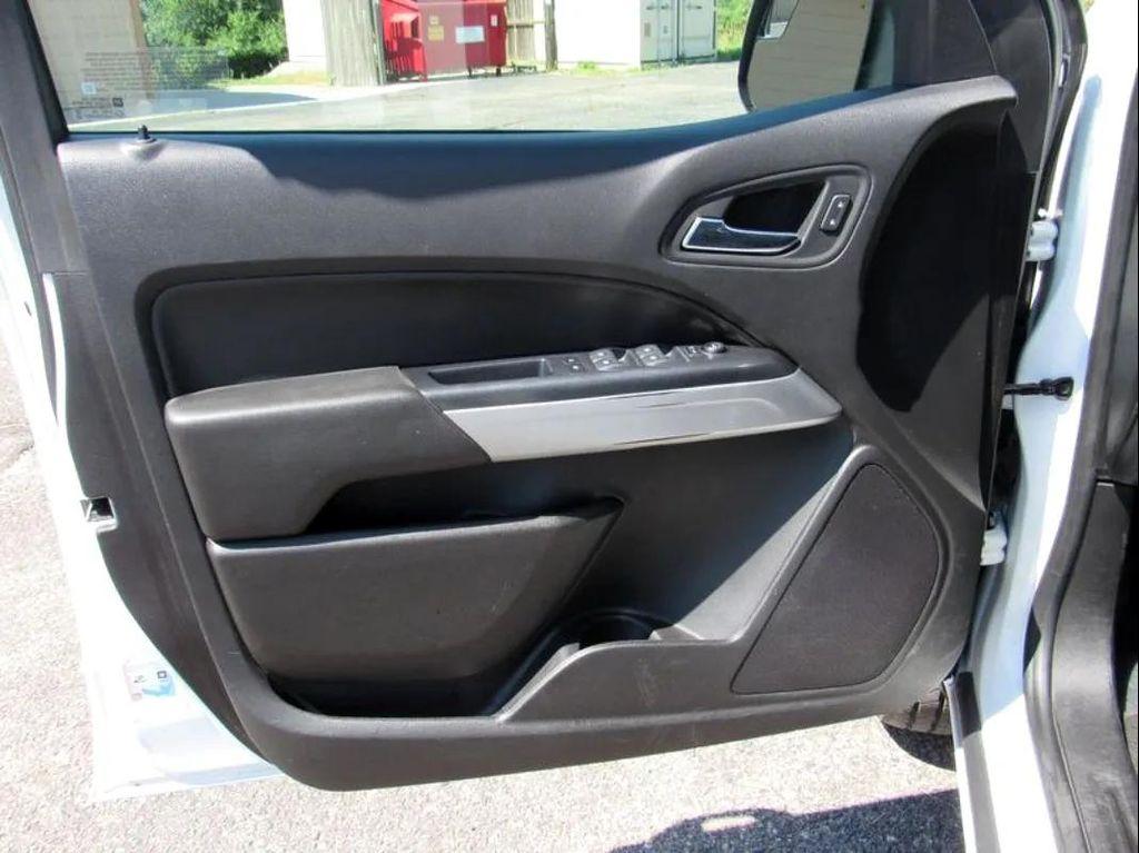 used 2021 Chevrolet Colorado car, priced at $20,483