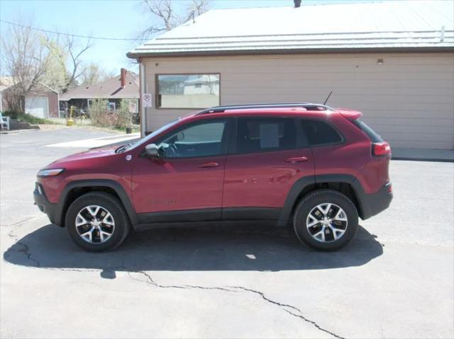used 2014 Jeep Cherokee car, priced at $11,800