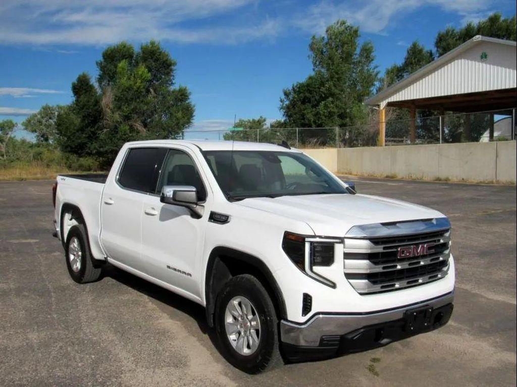 used 2024 GMC Sierra 1500 car, priced at $41,882