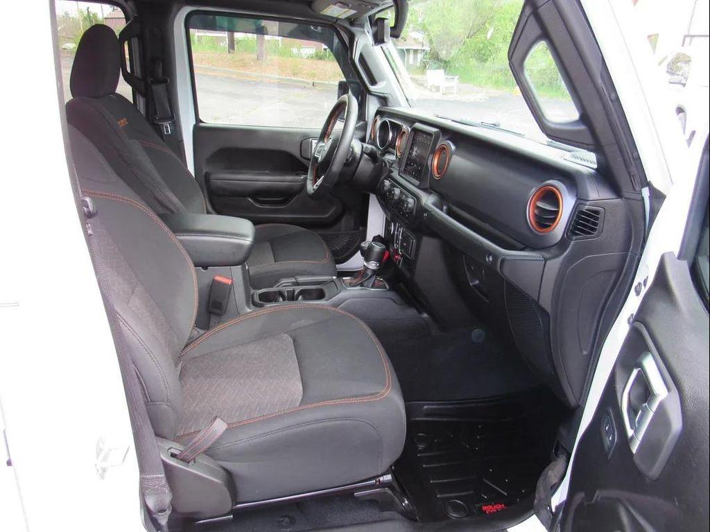 used 2022 Jeep Gladiator car, priced at $36,485