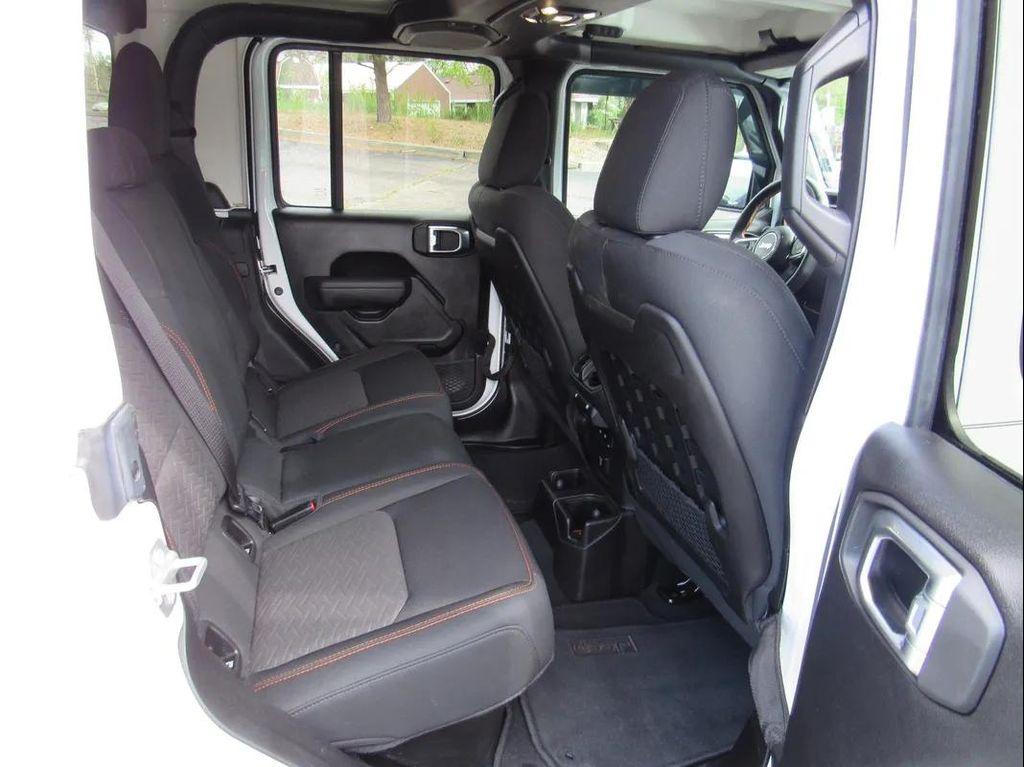 used 2022 Jeep Gladiator car, priced at $36,485