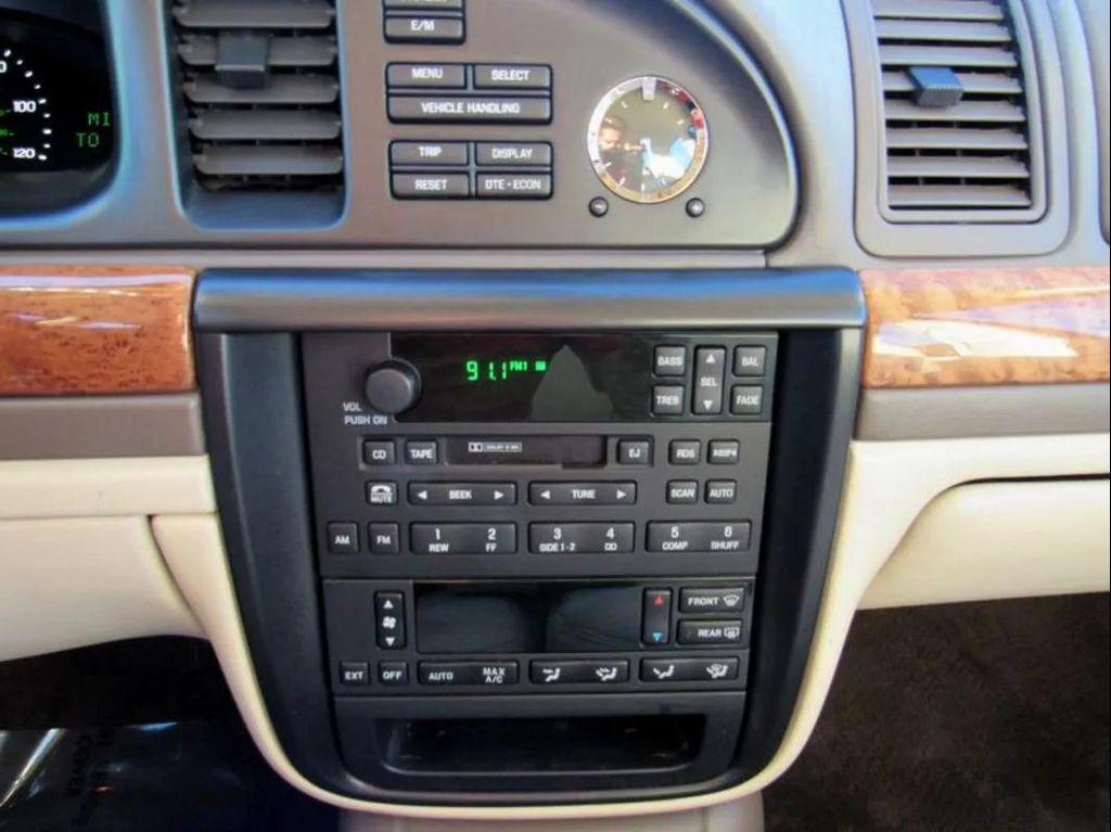 used 1998 Lincoln Continental car, priced at $5,800