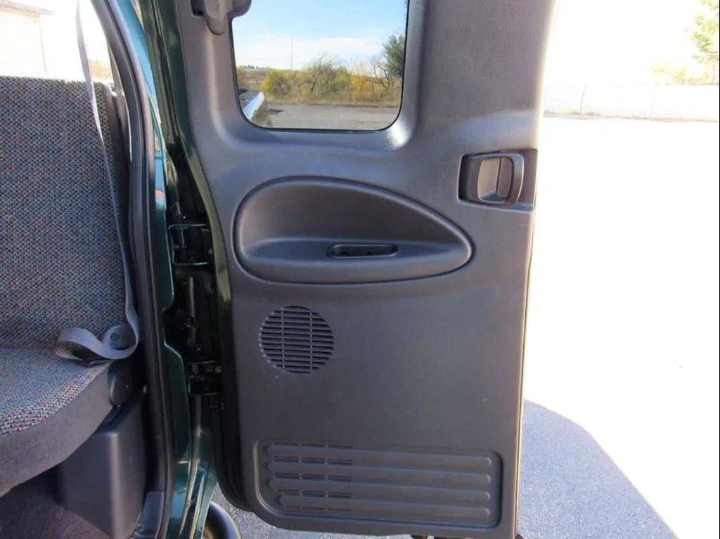 used 2002 Dodge Ram 2500 car, priced at $28,800