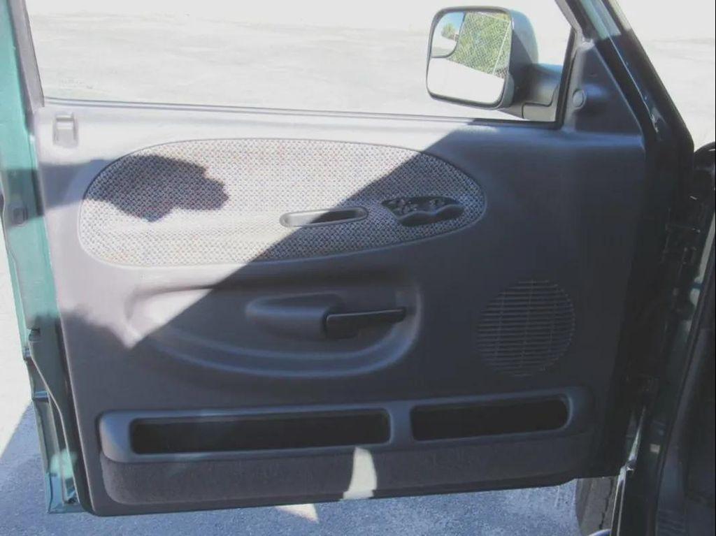 used 2002 Dodge Ram 2500 car, priced at $28,800