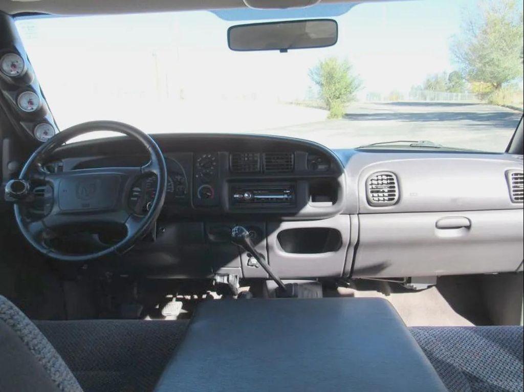 used 2002 Dodge Ram 2500 car, priced at $28,800