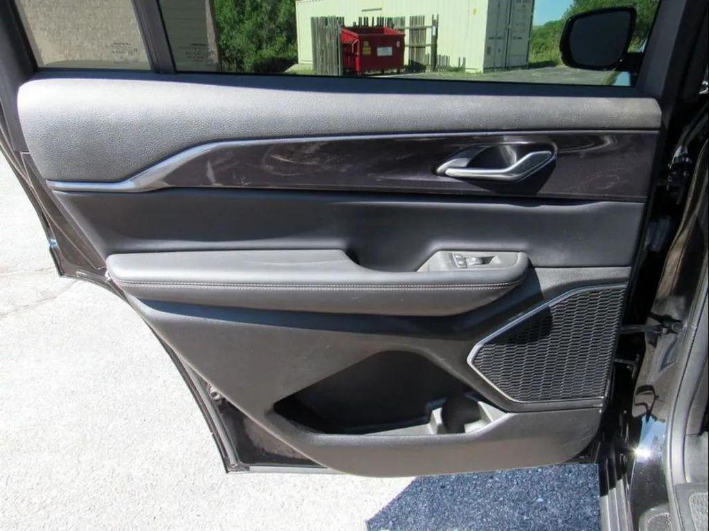 used 2021 Jeep Grand Cherokee L car, priced at $29,883