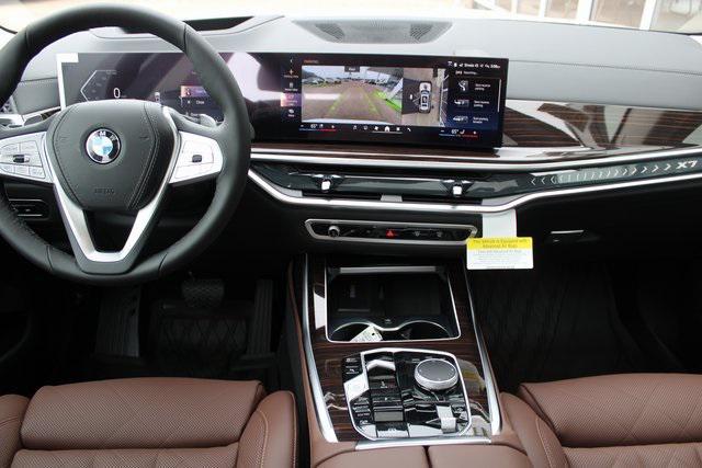 new 2026 BMW X7 car, priced at $93,095