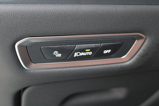 new 2026 BMW X7 car, priced at $93,095