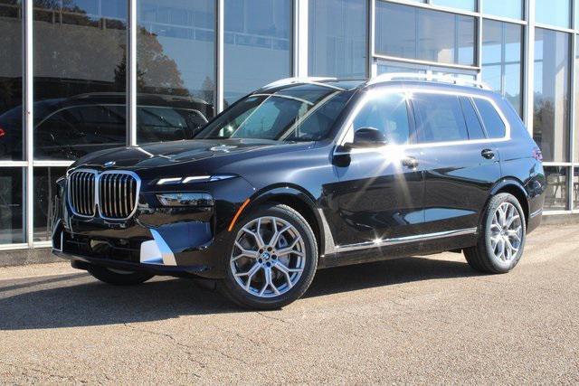 used 2025 BMW X7 car, priced at $87,085