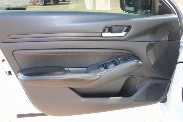 used 2021 Nissan Altima car, priced at $19,000