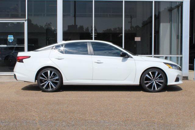 used 2021 Nissan Altima car, priced at $19,000