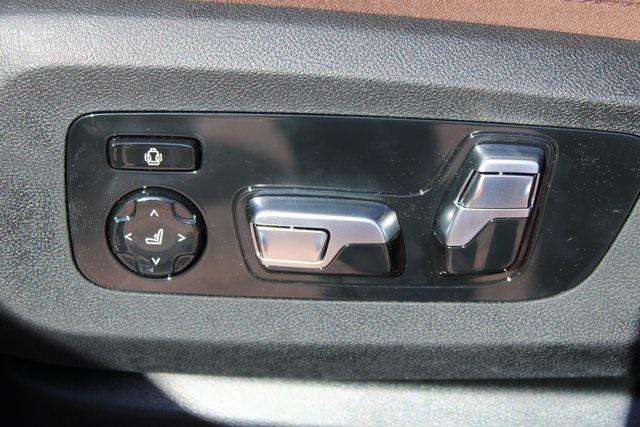 new 2025 BMW X6 car, priced at $83,210
