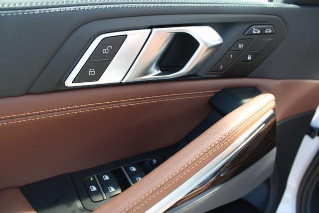 new 2025 BMW X6 car, priced at $83,210