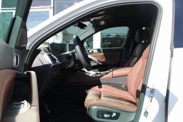 new 2025 BMW X6 car, priced at $83,210