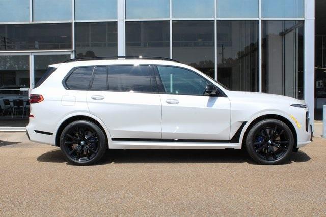 new 2025 BMW X7 car, priced at $116,775