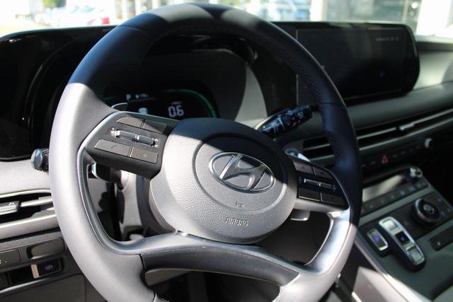 used 2025 Hyundai Palisade car, priced at $37,204