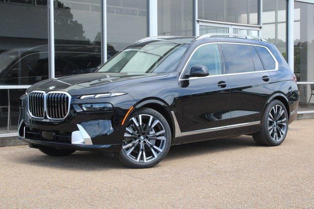 new 2025 BMW X7 car, priced at $91,525