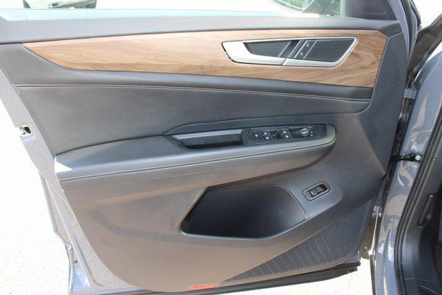 used 2025 Volkswagen Atlas car, priced at $35,648