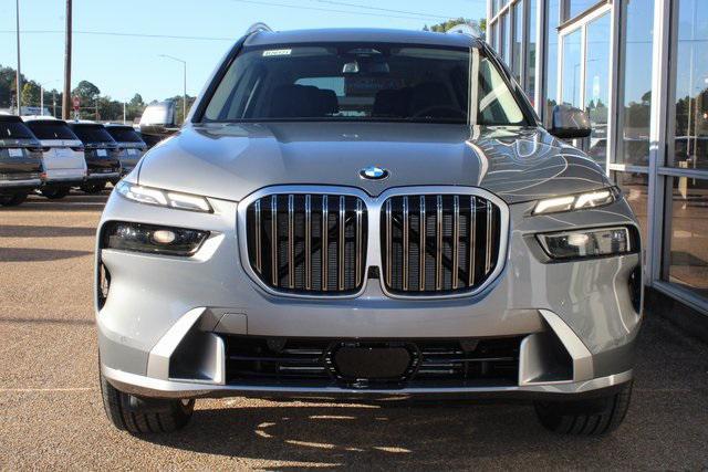 new 2026 BMW X7 car, priced at $92,225