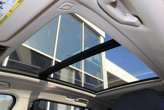 new 2026 BMW X7 car, priced at $92,225