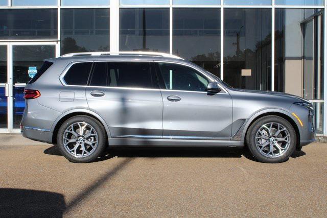 new 2026 BMW X7 car, priced at $92,225