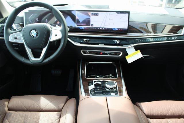 new 2026 BMW X7 car, priced at $89,425