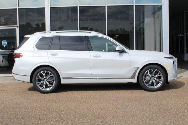 new 2026 BMW X7 car, priced at $89,425