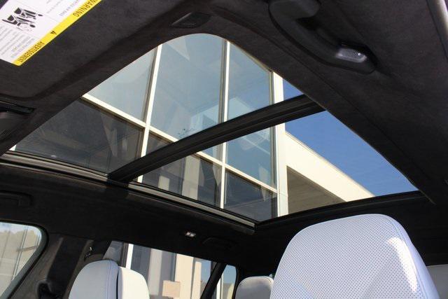 new 2026 BMW X7 car, priced at $95,285