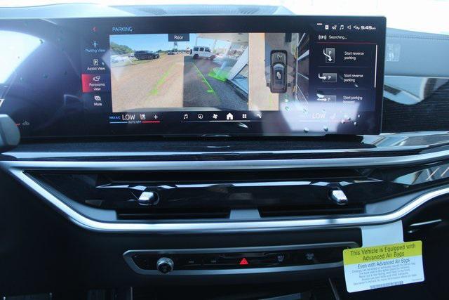 new 2026 BMW X7 car, priced at $122,905