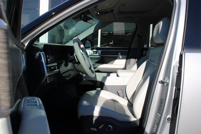 used 2024 Hyundai Santa Fe car, priced at $32,912