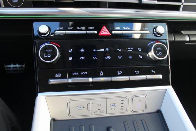 used 2024 Hyundai Santa Fe car, priced at $32,912