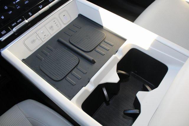 used 2024 Hyundai Santa Fe car, priced at $32,912