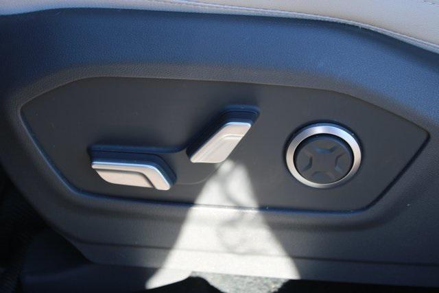 used 2024 Hyundai Santa Fe car, priced at $32,912