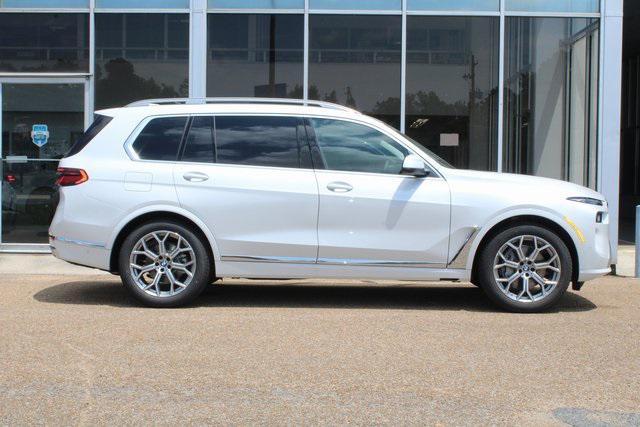 new 2026 BMW X7 car, priced at $87,875