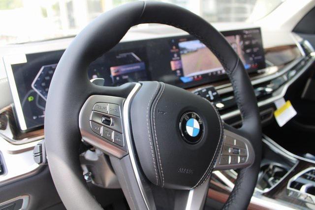 new 2026 BMW X7 car, priced at $87,875